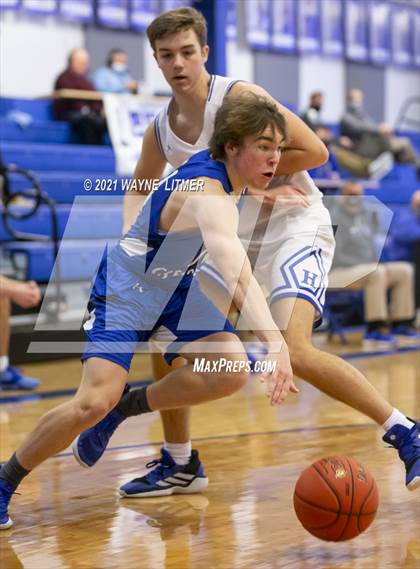 Thumbnail 1 in Covington Catholic @ Highlands photogallery.