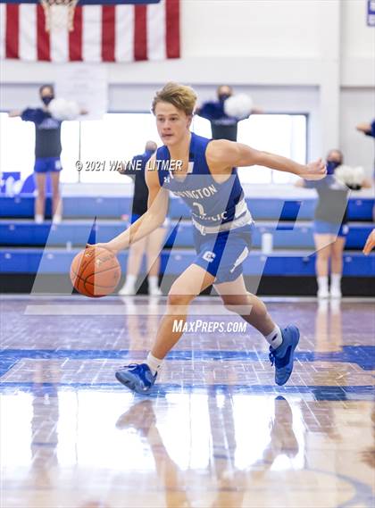 Thumbnail 3 in Covington Catholic @ Highlands photogallery.