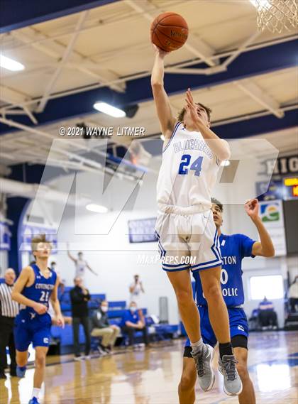 Thumbnail 3 in Covington Catholic @ Highlands photogallery.