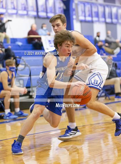 Thumbnail 2 in Covington Catholic @ Highlands photogallery.