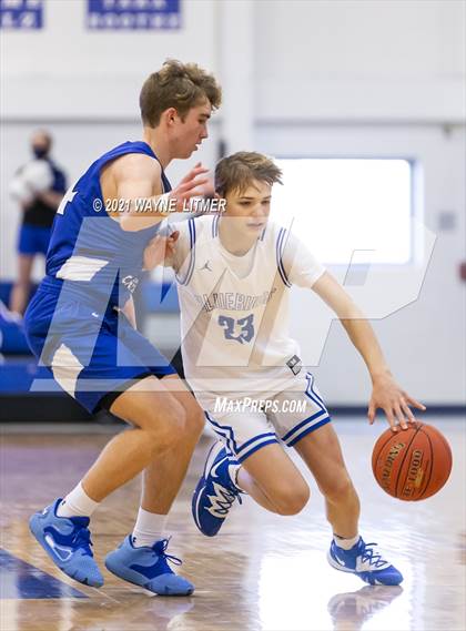 Thumbnail 1 in Covington Catholic @ Highlands photogallery.