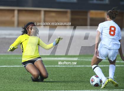 Thumbnail 2 in Vail Mountain vs Stargate School (CHSAA 3A 2nd Round) photogallery.