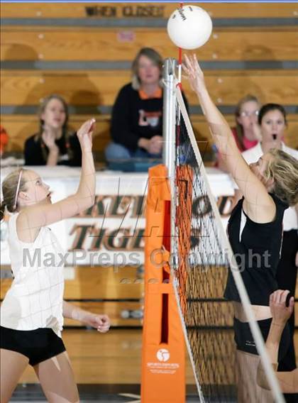 Thumbnail 3 in Monarch @ Lakewood photogallery.