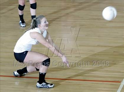 Thumbnail 3 in Monarch @ Lakewood photogallery.