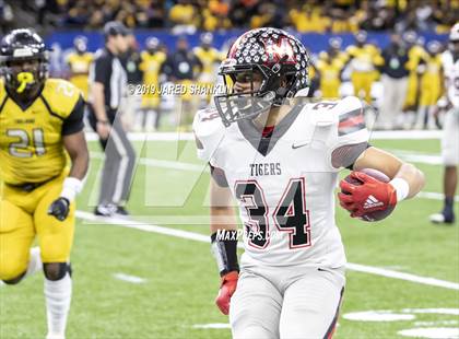Thumbnail 3 in Many vs. Ferriday (LHSAA Class 2A Final) photogallery.