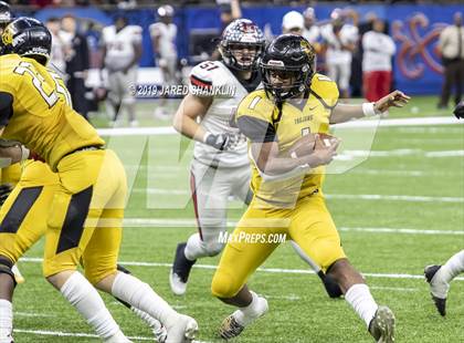 Thumbnail 1 in Many vs. Ferriday (LHSAA Class 2A Final) photogallery.