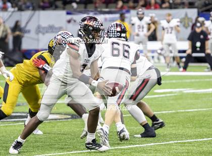 Thumbnail 3 in Many vs. Ferriday (LHSAA Class 2A Final) photogallery.