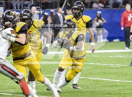 Thumbnail 1 in Many vs. Ferriday (LHSAA Class 2A Final) photogallery.