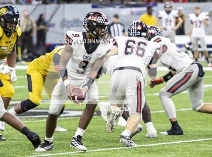 Thumbnail 2 in Many vs. Ferriday (LHSAA Class 2A Final) photogallery.