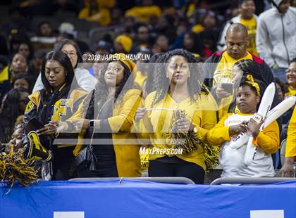 Thumbnail 2 in Many vs. Ferriday (LHSAA Class 2A Final) photogallery.