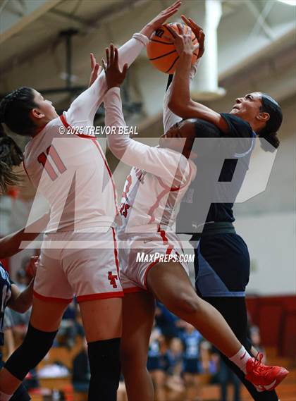Thumbnail 2 in Otay Ranch @ Imperial (CIF SDS D2 Semifinal) photogallery.