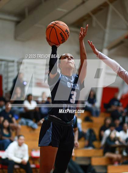 Thumbnail 3 in Otay Ranch @ Imperial (CIF SDS D2 Semifinal) photogallery.