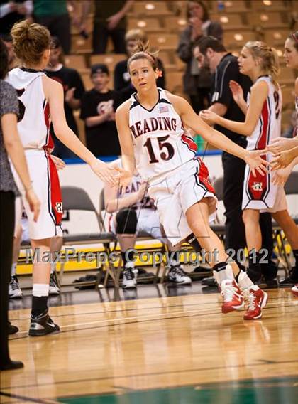 Thumbnail 2 in Reading Memorial vs. Tyngsborough (MIAA Division 2 Final) photogallery.