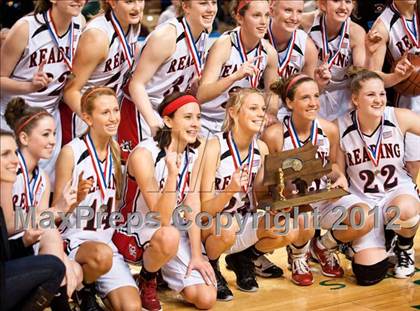 Thumbnail 2 in Reading Memorial vs. Tyngsborough (MIAA Division 2 Final) photogallery.