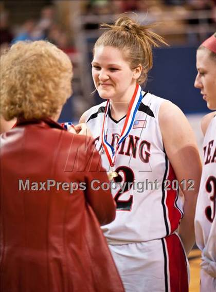 Thumbnail 1 in Reading Memorial vs. Tyngsborough (MIAA Division 2 Final) photogallery.