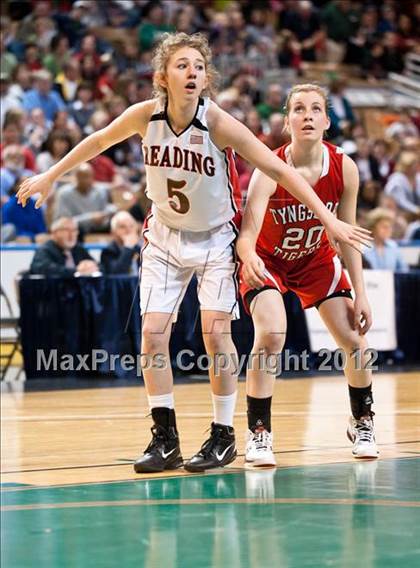Thumbnail 1 in Reading Memorial vs. Tyngsborough (MIAA Division 2 Final) photogallery.