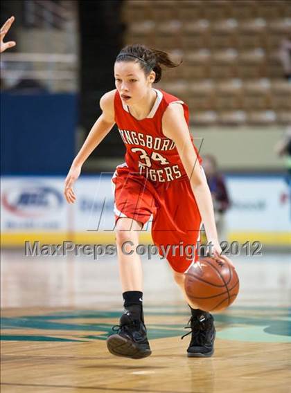 Thumbnail 1 in Reading Memorial vs. Tyngsborough (MIAA Division 2 Final) photogallery.