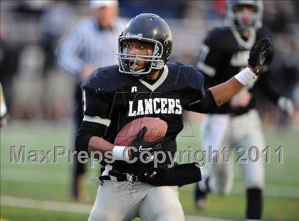 Thumbnail 2 in Longmeadow vs. Springfield Central (MIAA Division I West Final) photogallery.
