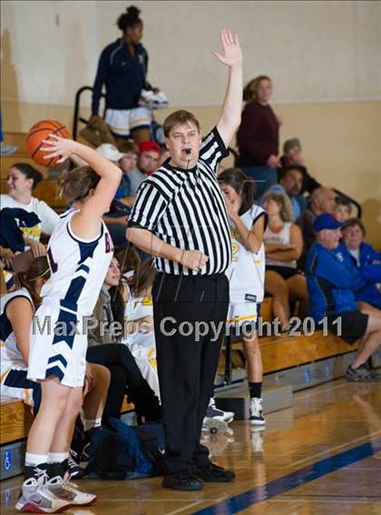 Thumbnail 3 in San Marcos vs Nordhoff (Gold Coast Tournament) photogallery.