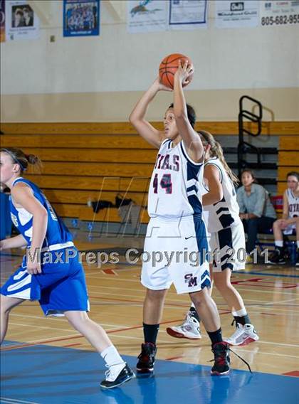 Thumbnail 3 in San Marcos vs Nordhoff (Gold Coast Tournament) photogallery.