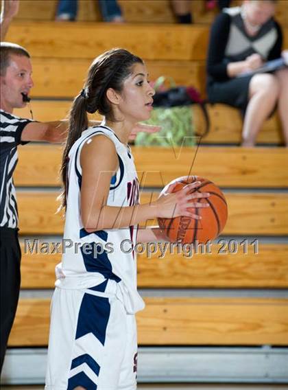 Thumbnail 2 in San Marcos vs Nordhoff (Gold Coast Tournament) photogallery.
