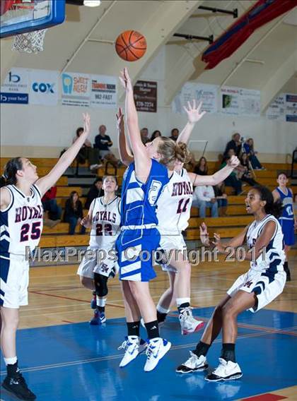 Thumbnail 3 in San Marcos vs Nordhoff (Gold Coast Tournament) photogallery.