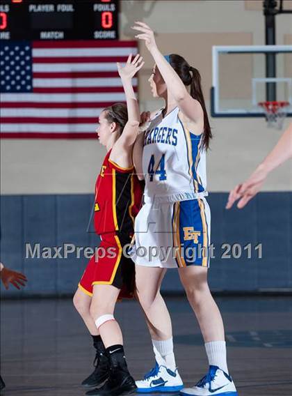 Thumbnail 1 in El Toro vs Woodbridge (So Cal Holiday Prep Clasic) photogallery.