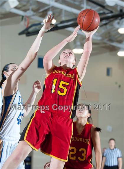 Thumbnail 2 in El Toro vs Woodbridge (So Cal Holiday Prep Clasic) photogallery.