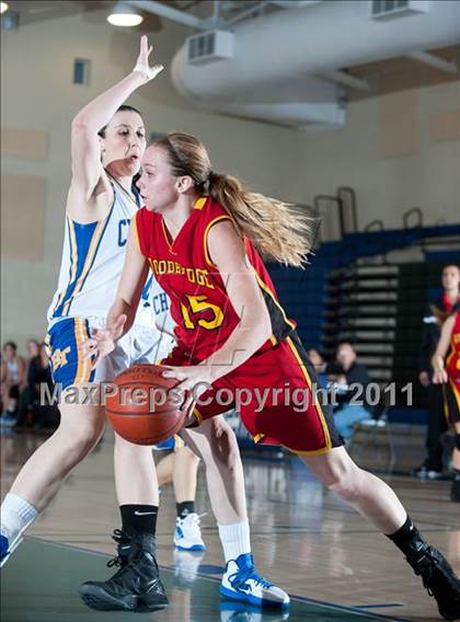 Thumbnail 1 in El Toro vs Woodbridge (So Cal Holiday Prep Clasic) photogallery.