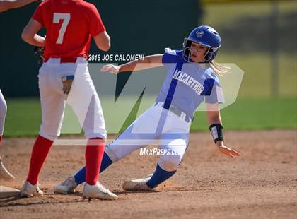 Thumbnail 2 in Lee [Robert E.] vs MacArthur [Douglas] photogallery.