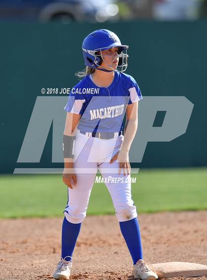 Thumbnail 3 in Lee [Robert E.] vs MacArthur [Douglas] photogallery.