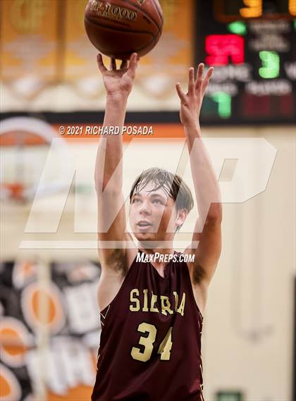 Thumbnail 1 in Sierra vs Selma photogallery.