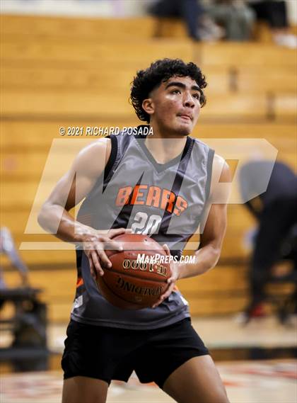 Thumbnail 2 in Sierra vs Selma photogallery.