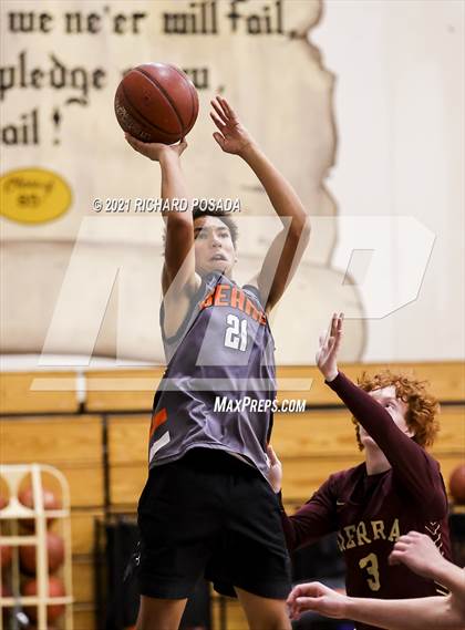 Thumbnail 3 in Sierra vs Selma photogallery.