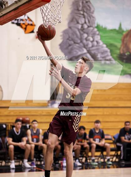 Thumbnail 3 in Sierra vs Selma photogallery.