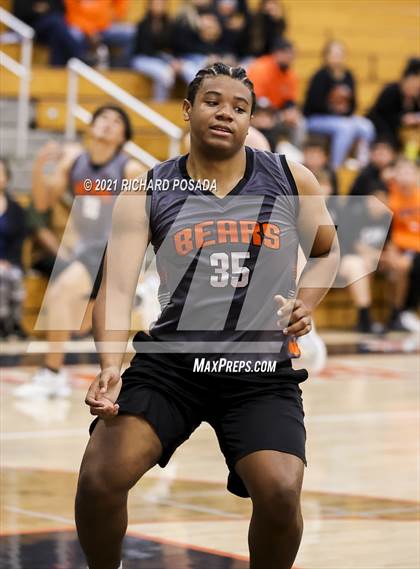 Thumbnail 1 in Sierra vs Selma photogallery.