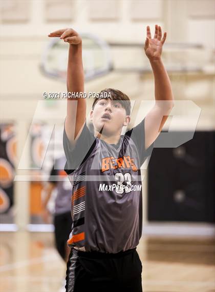 Thumbnail 1 in Sierra vs Selma photogallery.