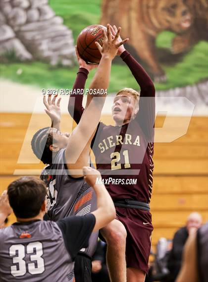 Thumbnail 2 in Sierra vs Selma photogallery.