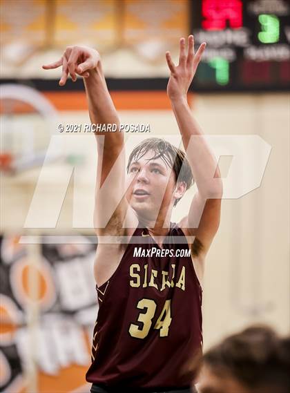 Thumbnail 2 in Sierra vs Selma photogallery.