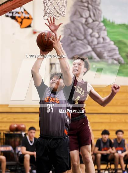 Thumbnail 1 in Sierra vs Selma photogallery.