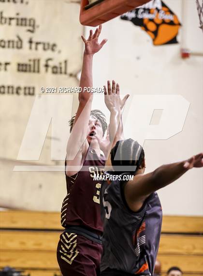 Thumbnail 2 in Sierra vs Selma photogallery.