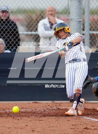 Thumbnail 1 in Davis @ Inderkum photogallery.