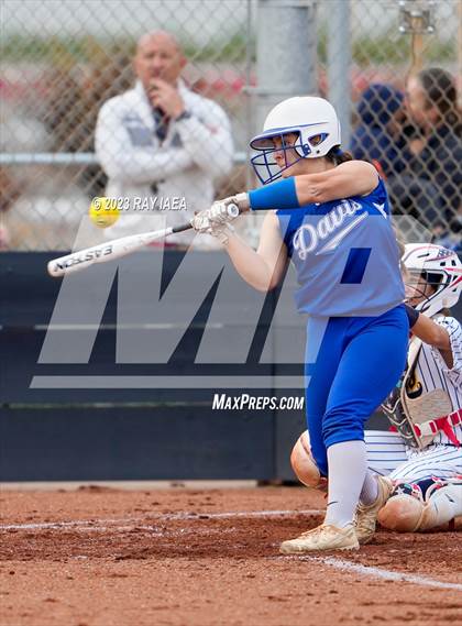 Thumbnail 2 in Davis @ Inderkum photogallery.
