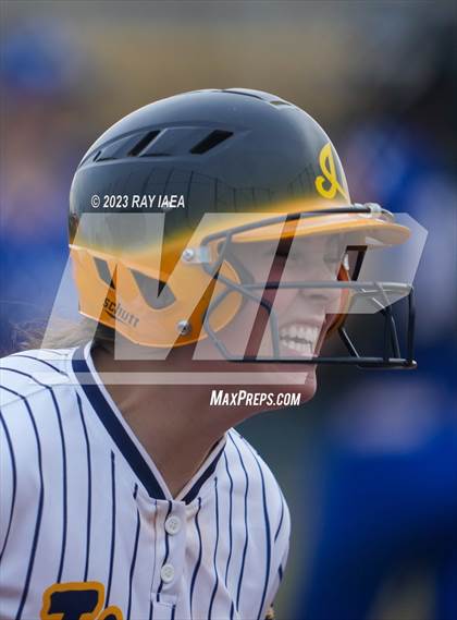 Thumbnail 1 in Davis @ Inderkum photogallery.