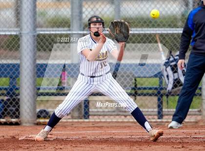 Thumbnail 2 in Davis @ Inderkum photogallery.