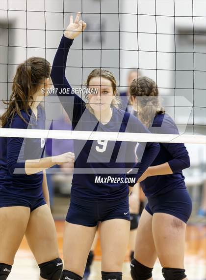 Thumbnail 2 in Mission Oak vs. Yosemite (CIF CS D3 Final) photogallery.