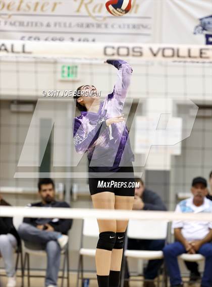 Thumbnail 2 in Mission Oak vs. Yosemite (CIF CS D3 Final) photogallery.