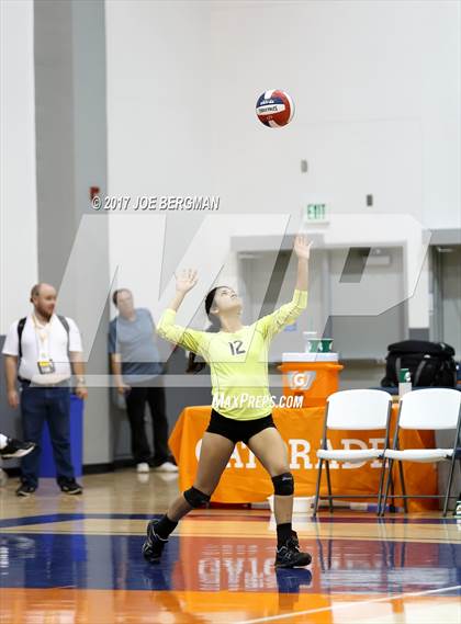 Thumbnail 2 in Mission Oak vs. Yosemite (CIF CS D3 Final) photogallery.