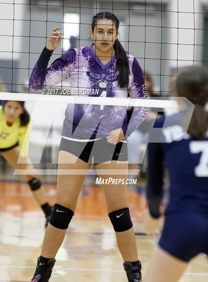 Thumbnail 2 in Mission Oak vs. Yosemite (CIF CS D3 Final) photogallery.