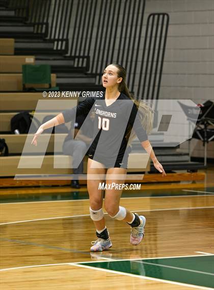 Thumbnail 1 in Kell vs. McIntosh (GHSA 5A Semifinal) photogallery.